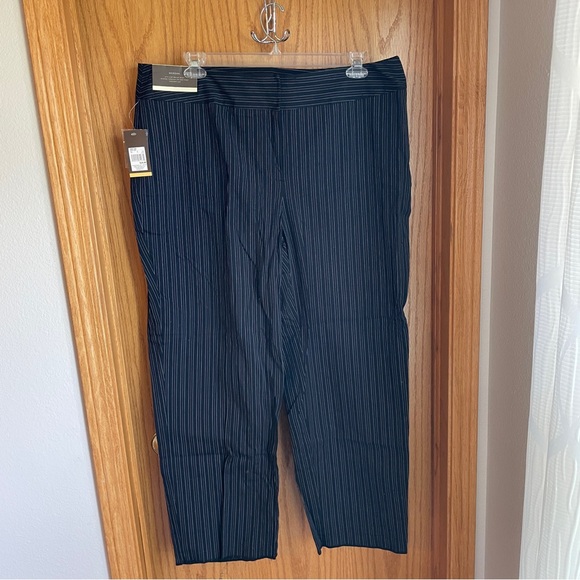 Merona 2-piece black pinstripe business suit, pants NWT, size 20W - Picture 8 of 15